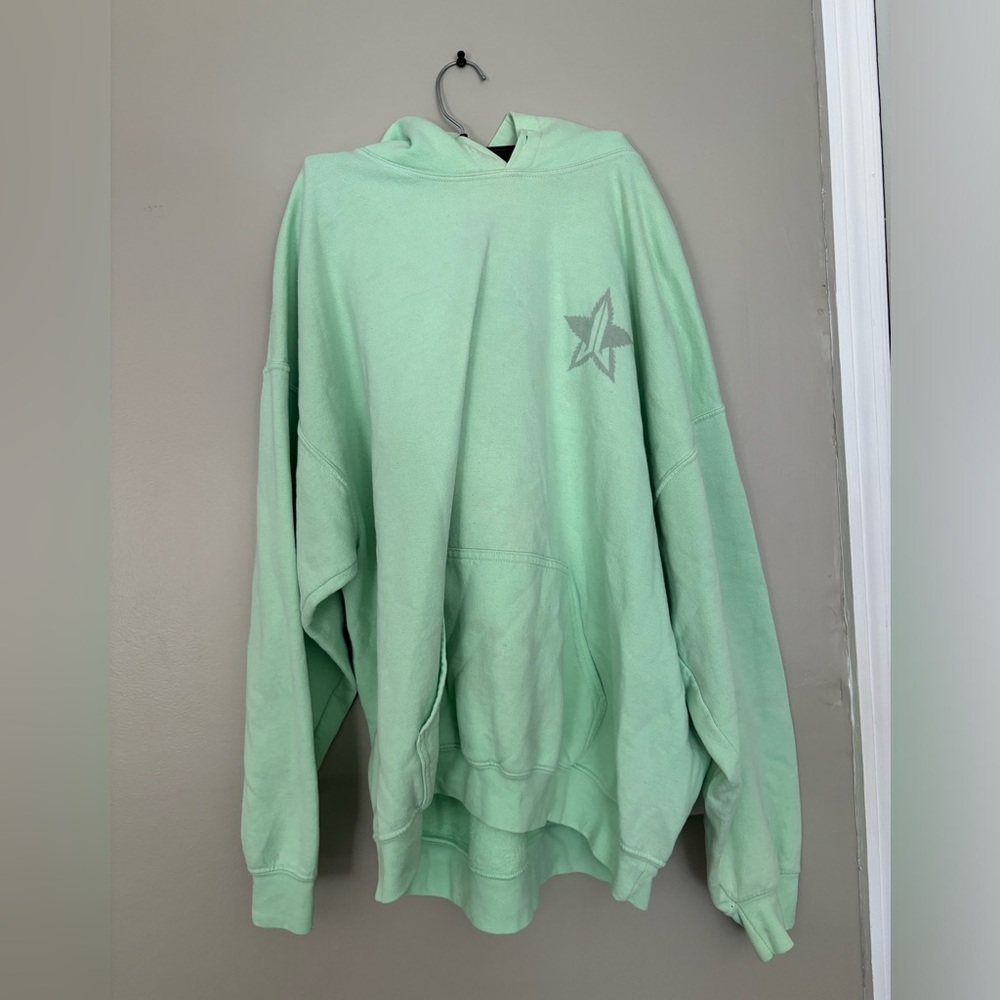 Women’s hoodie